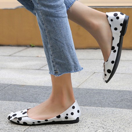 Women's slip-on flat casual shoes designer loafers flat shoes women's fashion March plus size 35-43 44 45 46