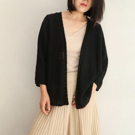 Ladies Spring Knit Cardigan New Loose Fashion Comfortable Lazy Wind Thin Hollow Knit Jacket Air Conditioning Shirt