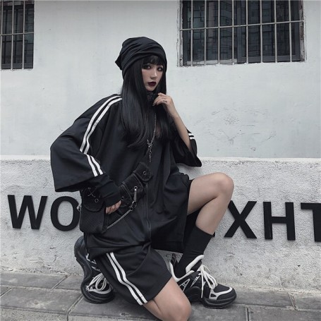 Side Stripe Shorts and Jacket Women Summer Fashion Trends 2 Piece Sport Set Clothes Teenage Girls Oversized Streetwear Tracksuit