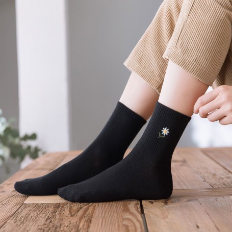 New Fashion Women's Cotton Socks Summer  Cute Socks Casual Sweet Embroidered Socks