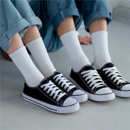 Solid Color Socks Mid-tube Black and White Cotton Socks Absorbent and Deodorant Soft and Comfortable High-Quality Socks