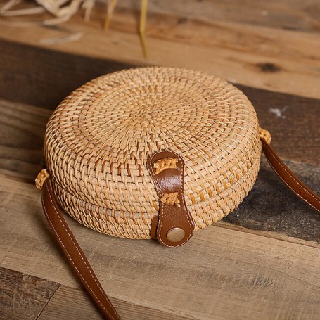 Women's Tote Handbag Rattan Straw Wicker Crossbody Fashion