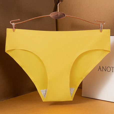 Women Seamless Panties Silk Satin Breathable Underwear Solid Color Comfortable Briefs Sexy Lingerie Panty