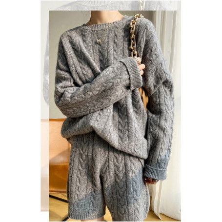 Women New Loose Casual Knitted Sweater and Shorts Solid Color Suit
