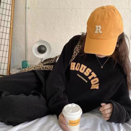 Fashion leisure sports suit women  spring and autumn new American hip-hop style loose sweater and trousers two-piece suit