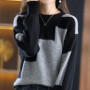 Black and White Contrast Splicing Sweater