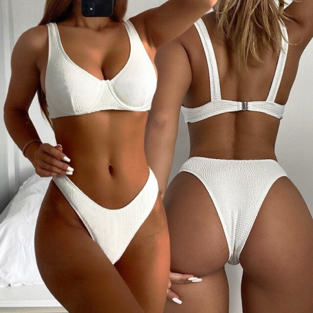 Backless Two-piece Bikini Beachwear
