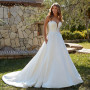 Sweetheart Satin Wedding Dresses A-line Strapless Bridal Party Gowns Illusion Lace Backless robe de mariée fluide Chic