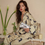 Luxury Ladies Sleepwear Silk Print Long Sleeve Ladies Pajama Set 2 Pieces Satin