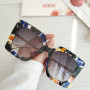 Fashion Unisex Sunglasses Women Luxury Brand Designer Classic Blue Floral Men Sun Glasses Eyewear