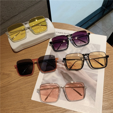 New Vintage Fashion Sunglasses For Women Metal Square Frame Luxury Shades Eyewear UV400