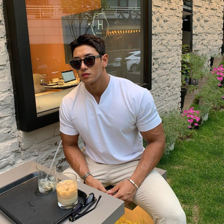 Men's Fashion Short Sleeve T-Shirt Slim Fit Cotton