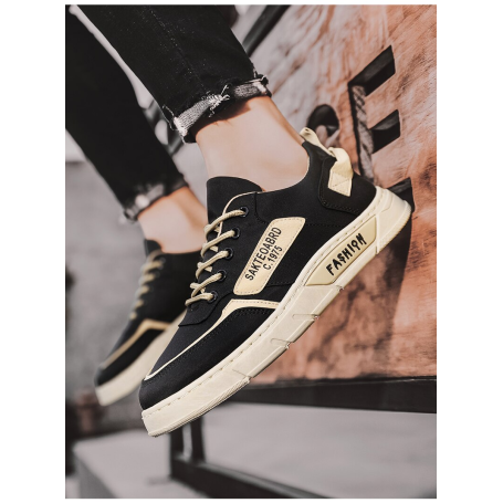 Men Fashion Sneakers Breathable Skateboard Shoes High Quality Trainers Shoes