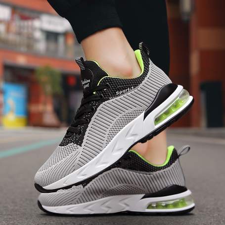 New Running Shoes Breathable Sneakers Fly Woven Air Men's Sport Shoes Light Lace-up Shoes Outdoor Training Shoes Men Gym Shoes