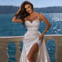 Elegant Beach Wedding Dress With Long Train Satin Pleats Wedding Gowns High Split Sexy Bridal Party Vintage Vestido De Novia