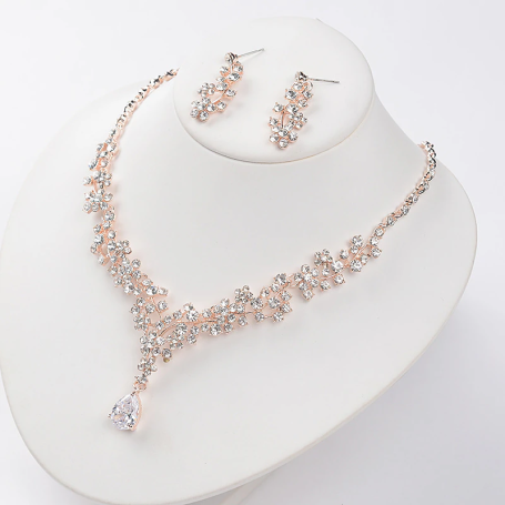 Necklace and Stud Earring Fashion Jewelry set for Women Bridal Engagement Bijoux Cubic Zircon Leaf Water Drop Shape TL212