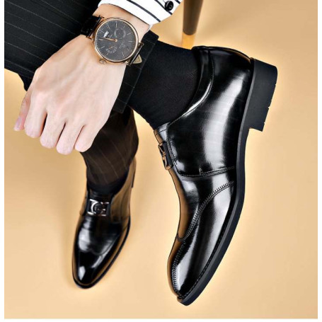 Men's Solid Social Pointed Toe Shoes