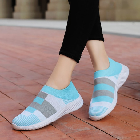 Women Walking Shoes Lightweight Loafers Casual Fashion Slip on Sock Vulcanized Shoes Plus Size