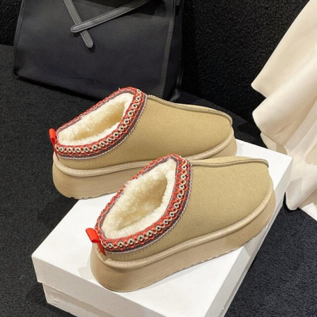 New Vintage Women's Fur Boots Flat Shoes Warm and Comfortable Shoes