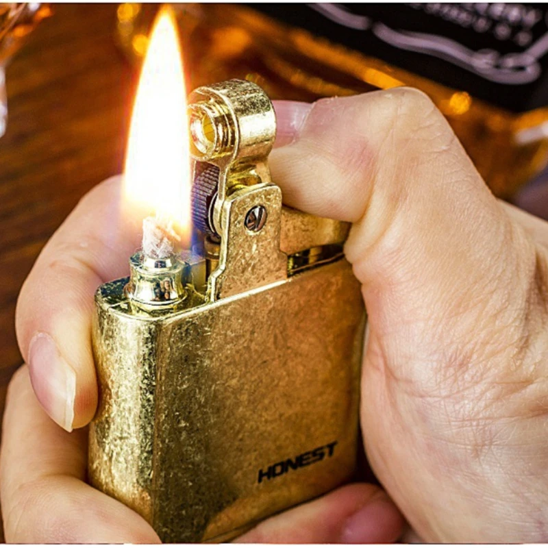 New Windproof Retro Brass Cigar Lighter Smoking Accessories Gadget Metal Luxury Kerosene Lighter Waterproof