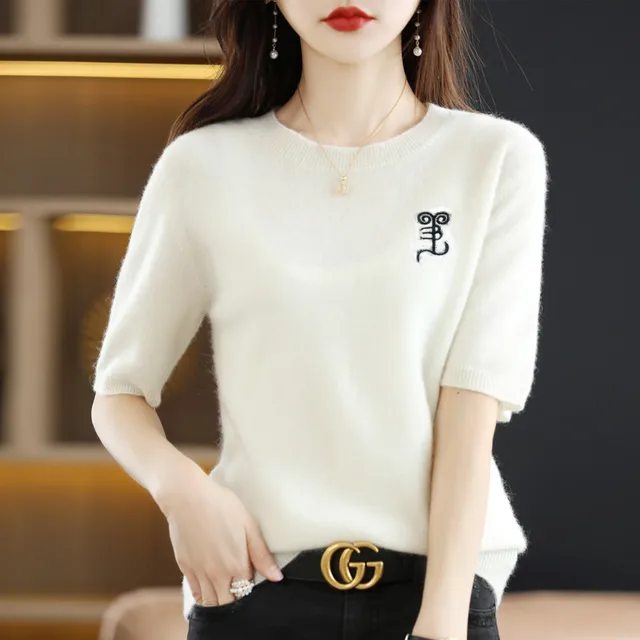 Summer New Round Neck Korean Soft Fashion Embroidery T-Shirt Women's Knitted Sweater Loose And Elegant Short Sleeve Pullover