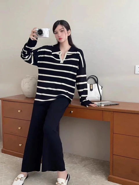 Women contrasting color striped V-neck niche design knitted top high waist wide leg pants two-piece set