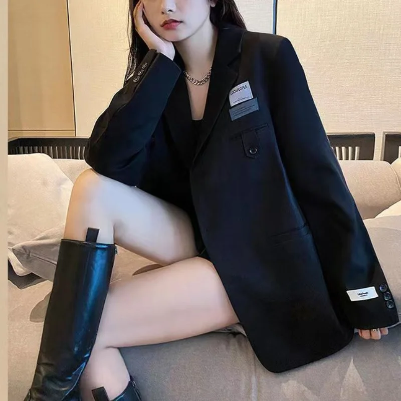 Women Autumn Winter  Small Suit Coat Fashion Elegant Casual Button Pocket Splicing Versatile Look Thinner Long Sleeved Jacket