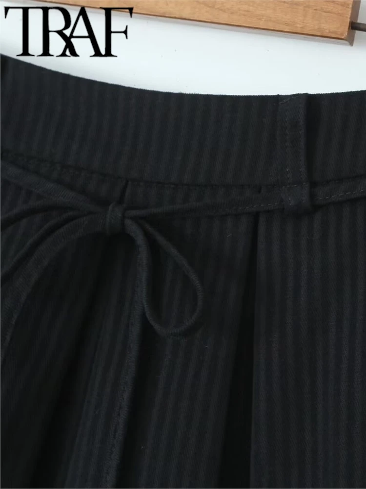 Spring Elegant Women Lace Hem Patchwork Pleated Skirt Zipper Side Bow Tied A Line Mini Skirt Female Y2K Bottoms
