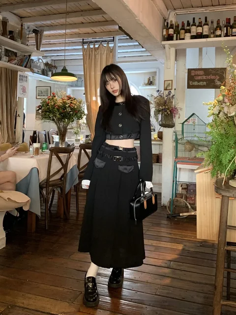Spring Autumn Small Fragrant Style Satin Panel Blazer Suit + Pleated Skirt Set Black Crewneck Suit Skirt Two-Piece Set