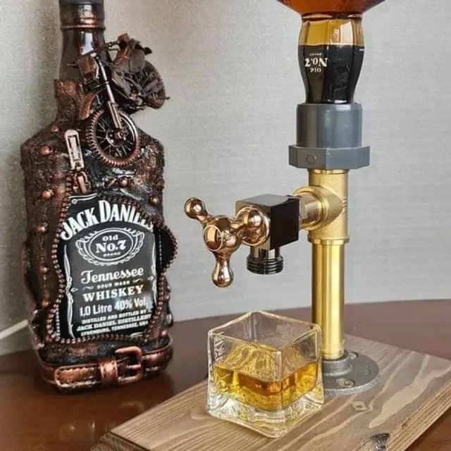 Whiskey Wood Dispenser Wood Alcohol Liquor Dispenser Solid Base Real Brass, Leakproof Smooth Pouring Dispenser for Home Bar Gift