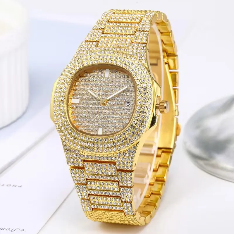Fashion Diamond Quartz Watch for Men Women Bracelet Jewelry Hand Clock Calendar Unisex Golden Luxury Designer Wristwatch