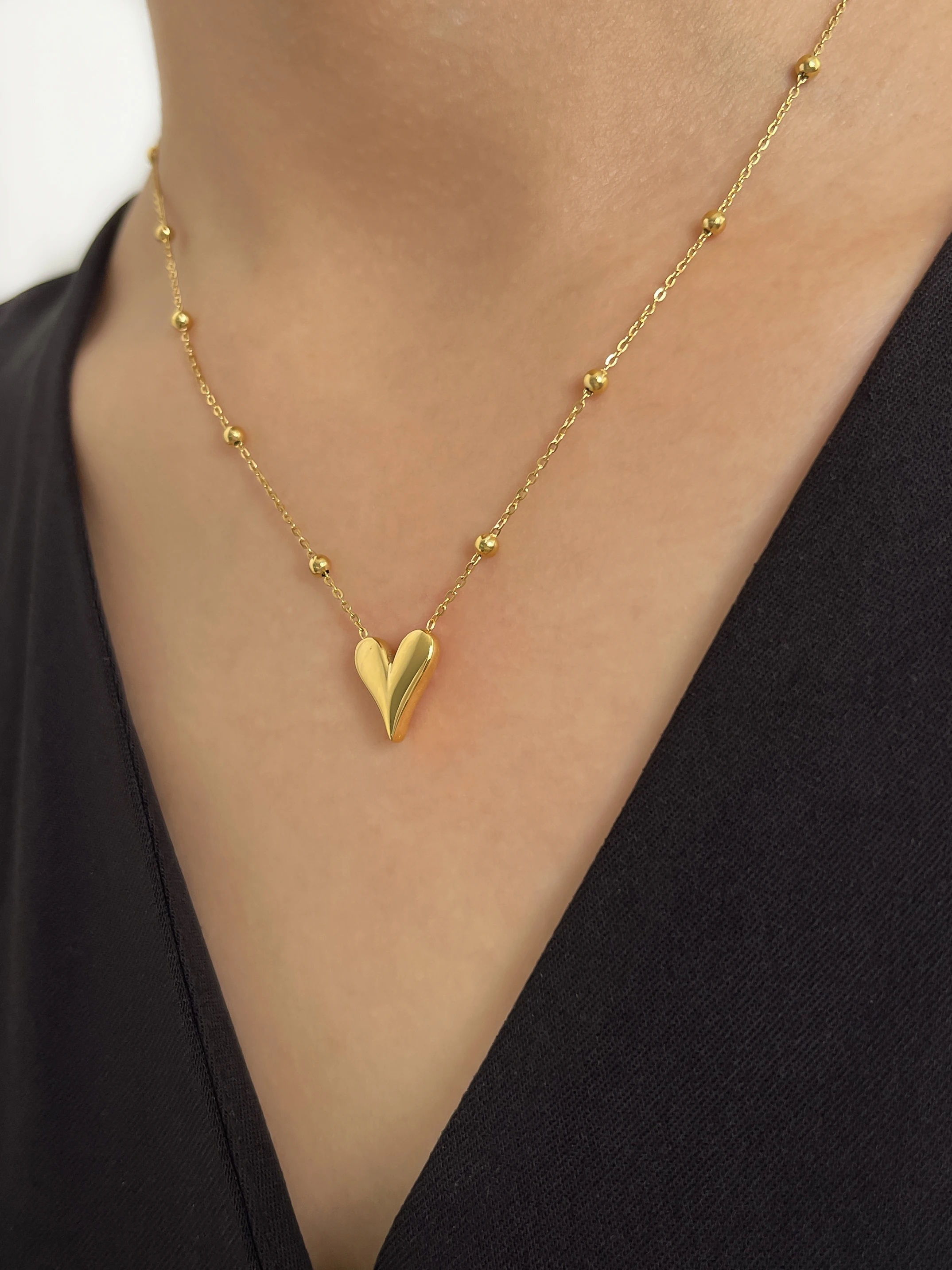 Peri'sbox Dainty 18K Gold Pvd Plated Bead Chain Love Heart Pendant Necklace Women's Waterproof Stainless Steel Jewelry Non Fade