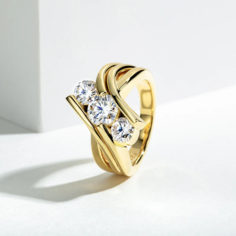 Three Stones 925 Sterling Silver 2 Carat All Moissanite Ring Woman Yellow Color Engagement Jewelry