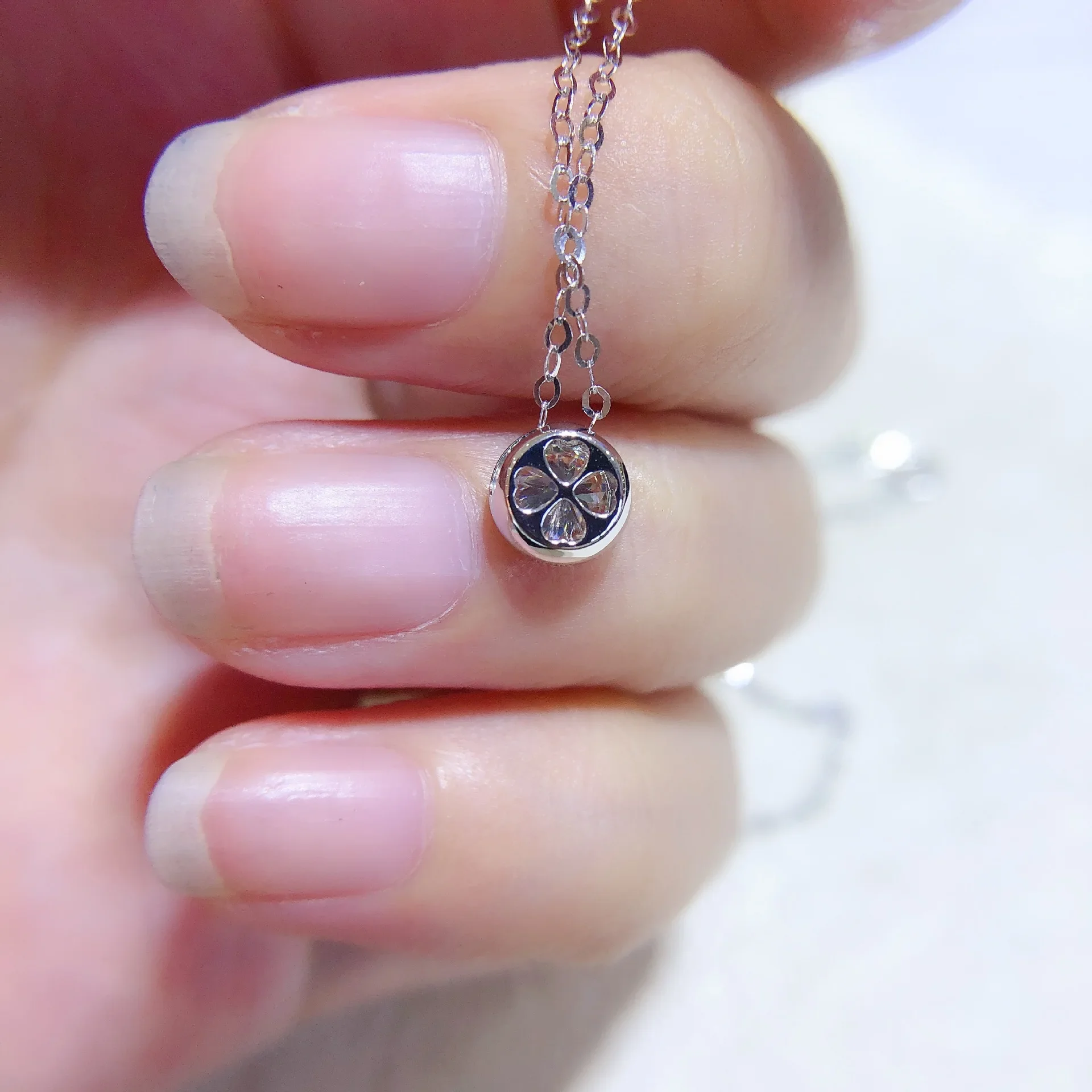 Solid Platinum PT950 Luxury Feeling 14K Gold Moissanite Diamond Ring Collarbone Chain 0.5 Carat Hundred Pendant Chain