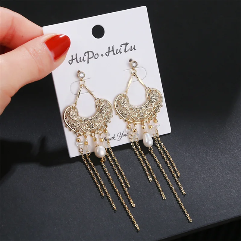 Exquisite Jewelry Women's Charm Zircon Silver Needle Not Allergic Classic Retro French Texture Long Tassel Inlaid Pearl Earrings