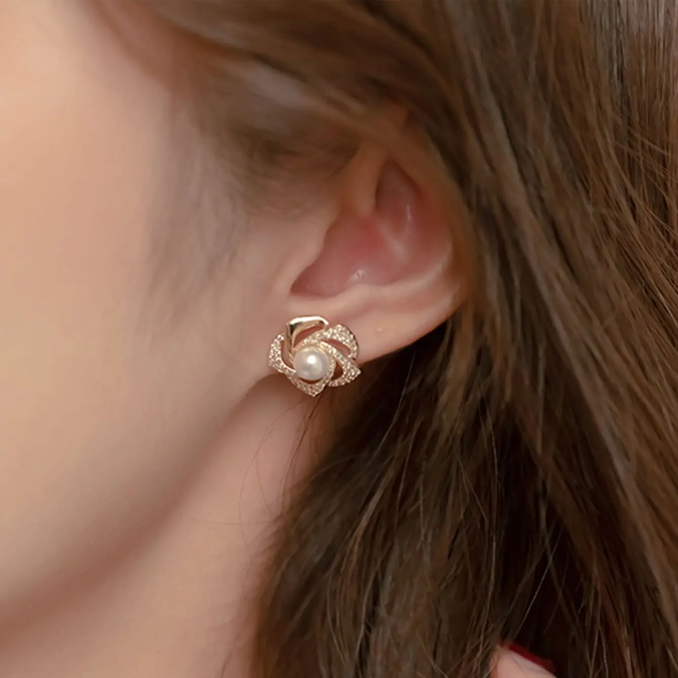 Korean Exquisite Pearl Flower Stud Earrings For Women Full Rhinestone Flower Earrings Girls Wedding Party Fashion Jewelry Gifts