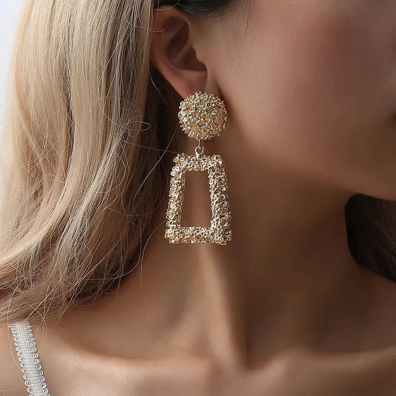 New Hollow Geometric Trapezoid Drop Earrings for Women Personality Punk Carved Metal Brincos Jewelry Hyperbole Trendy Xmas GiftP