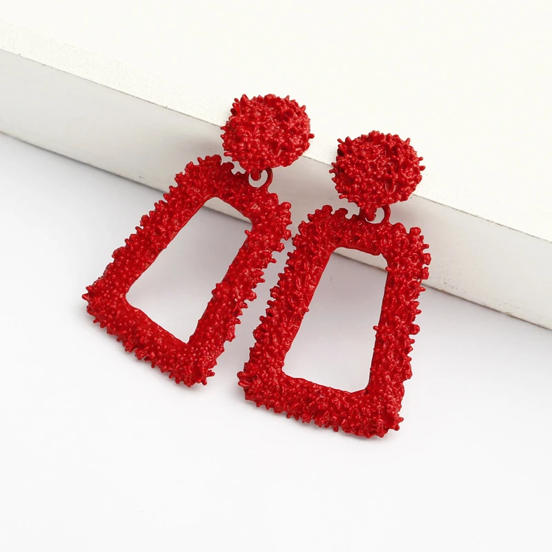 New Hollow Geometric Trapezoid Drop Earrings for Women Personality Punk Carved Metal Brincos Jewelry Hyperbole Trendy Xmas GiftP