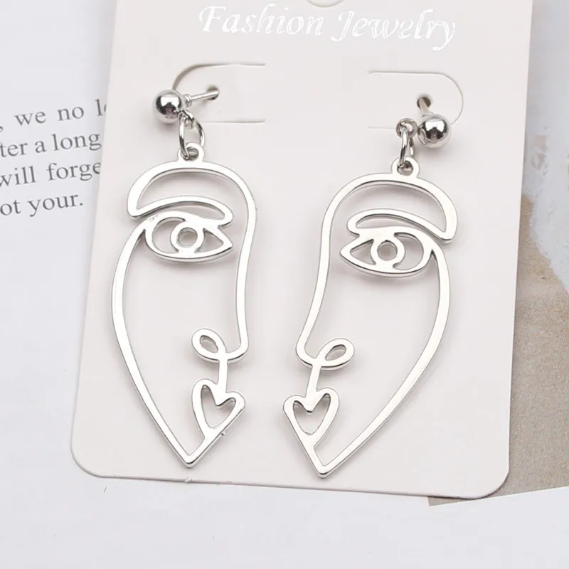 Abstract Design Hollow Out Face Drop Earrings for Women Personality Vintage Statement Dangle Earrings Party Punk Goth Jewelry
