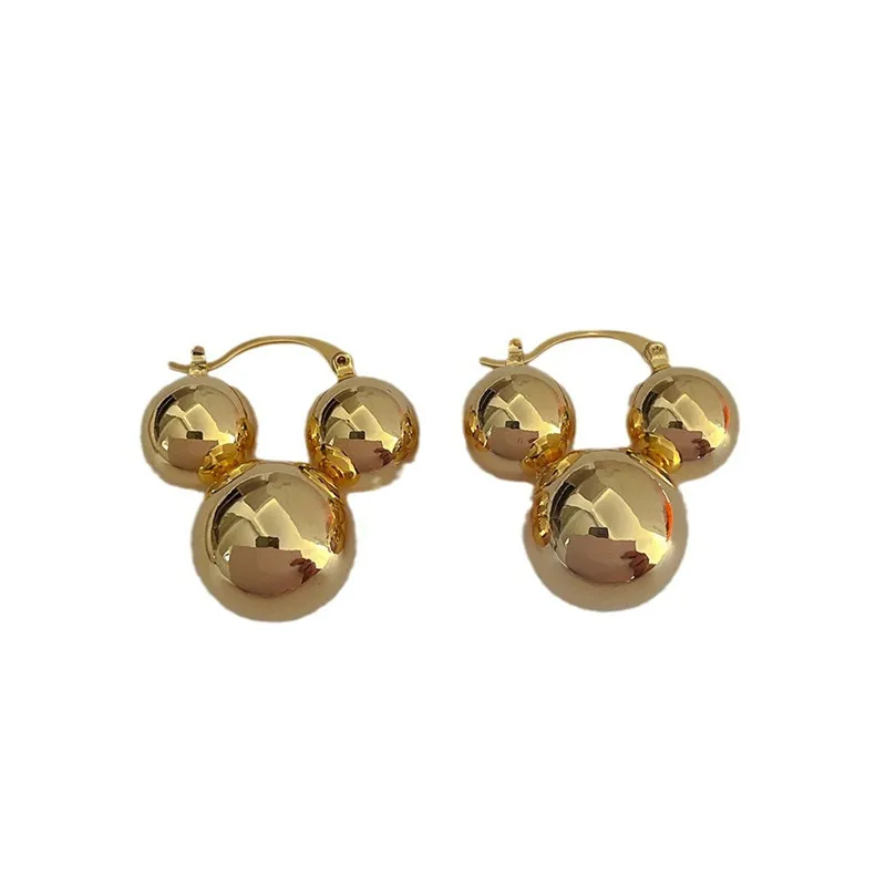 Metal Ball Earrings European And American Style Personalized Fashion Stud Earrings Ladies Girls Travel Wedding Accessories 2024