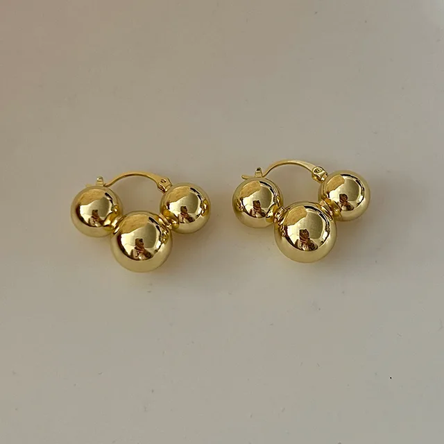 Metal Ball Earrings European And American Style Personalized Fashion Stud Earrings Ladies Girls Travel Wedding Accessories 2024
