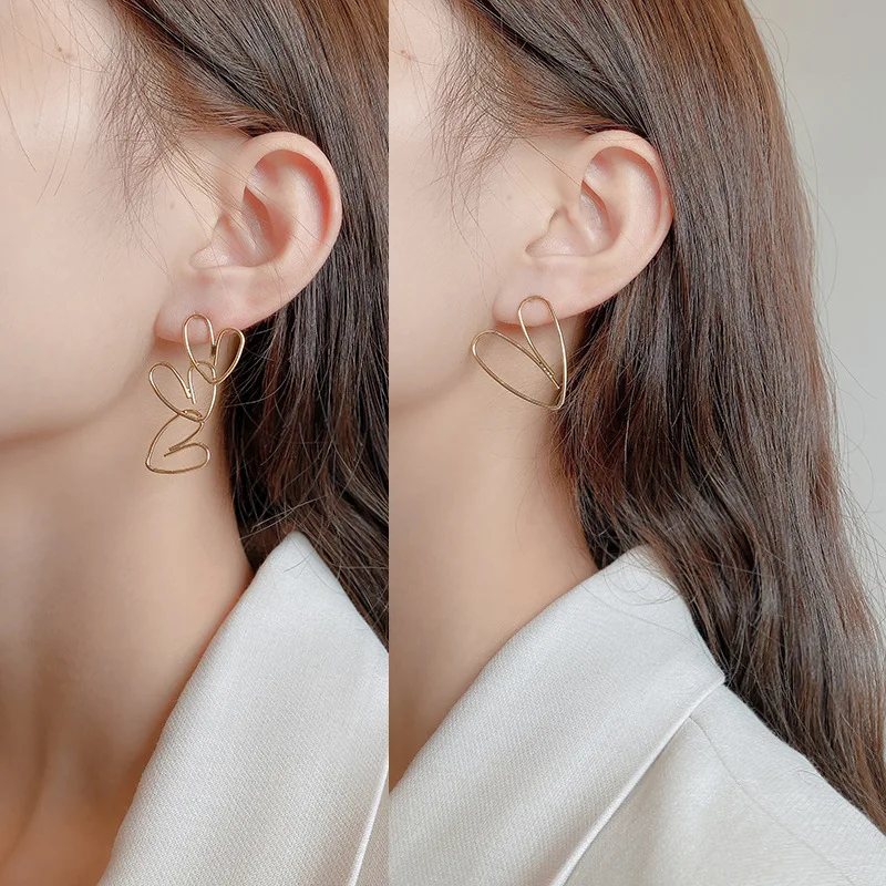 Vintage Asymmetry Heart Statement Earrings for Women Fashion Gold Color Geometric Enamel Matel Earrings Trend Party Jewelry Gift