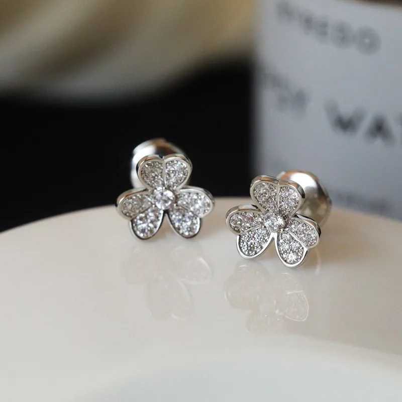 European Luxury Fashion Lucky Shine Gold Earrings For Women S925 Sterling Silver Sweet And Delicate UFO Earplugs Brand Jewelry