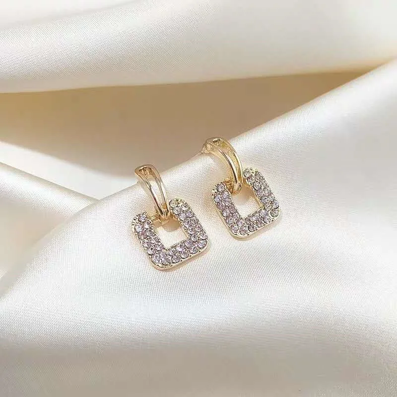 Gold Color Rhinestone Square Round Earrings for Women Luxury Exquisite Stud Earrings Girl Wedding Engagement Party Jewelry