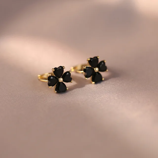 New Arrival Stud Earrings Fashion Plant Metal Women Trendy Korean Elegant Black Four-leaf Flower Light Luxury Elegant Jewelry