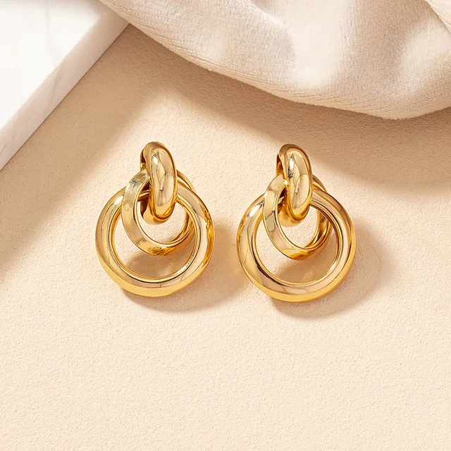 Geometric Circle Metal Stud Earrings For Women Party Gift OL Holiday Fashion Jewelry Ear Accessories DE038