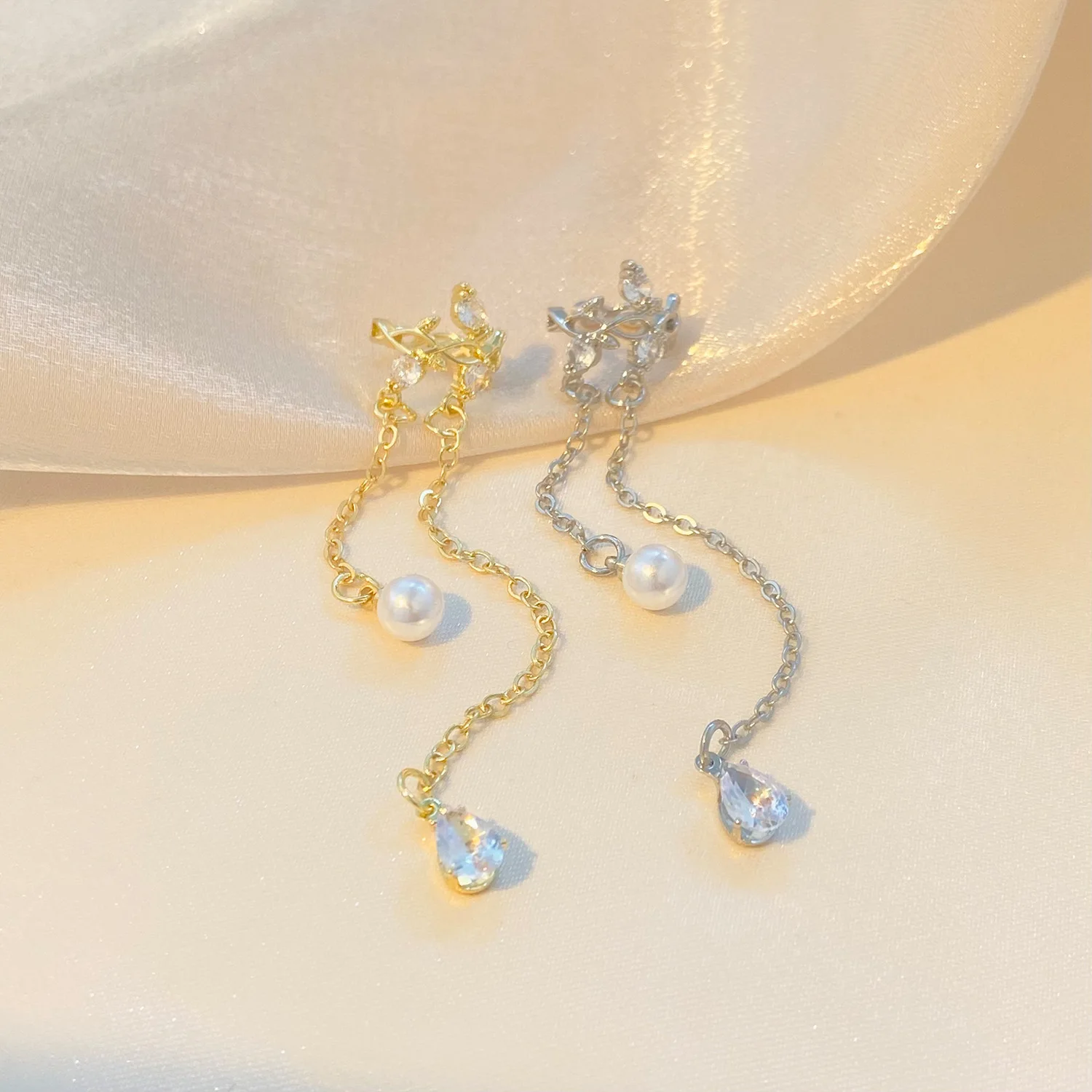New Style Trendy Simple Zircon Ear Clip Korean Woman Fashion Temperament Silver Color Long Pendant Geometry Earrings
