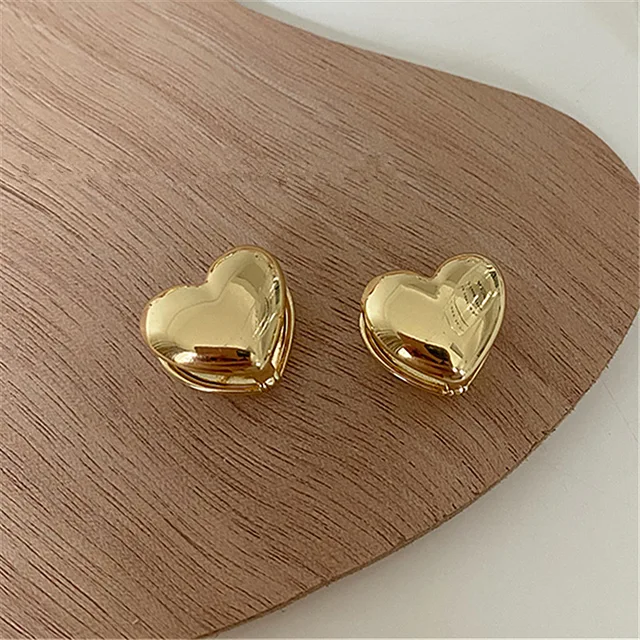 New Fashion Simple Small Medium Large Heart Earrings For Women Designer Hoops Earring Delicate Party Jewelry Gifts