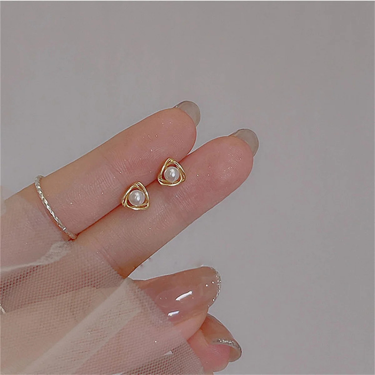 Mini Simple Geometric Cross Stud Earrings for Women Girls Hollow Rose Flower Earring Korean Piercing Jewelry Gifts Accessories