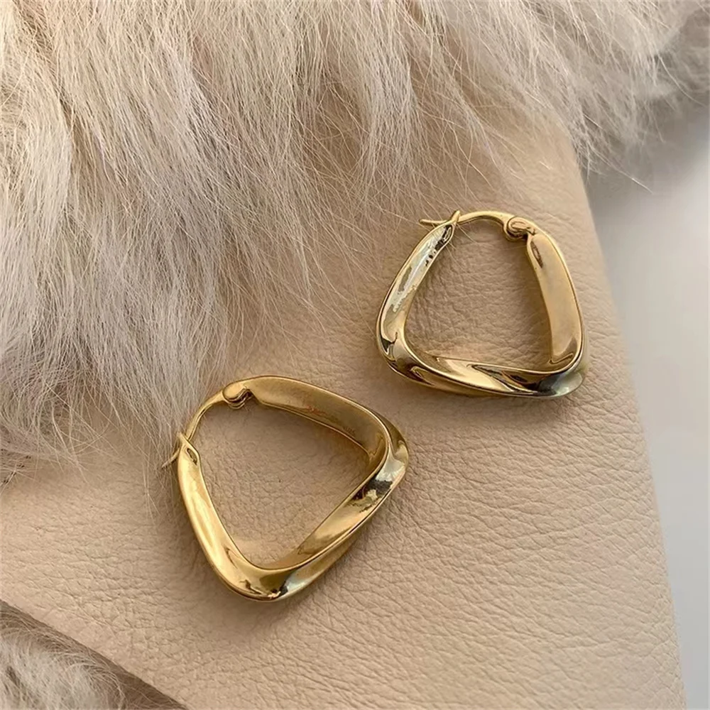 Retro Minimalist Square Earrings Golden Geometry Stud Earrings Cold Wind Fashion Earring for Women Opening  Jewelry Accessories